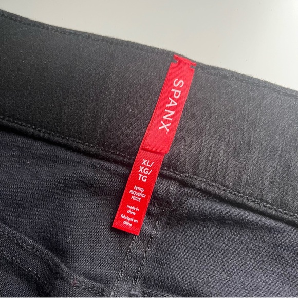 Spanx Flare Jeans Clean Black Pull On Slimming Classic XL Petite - Picture 7 of 10